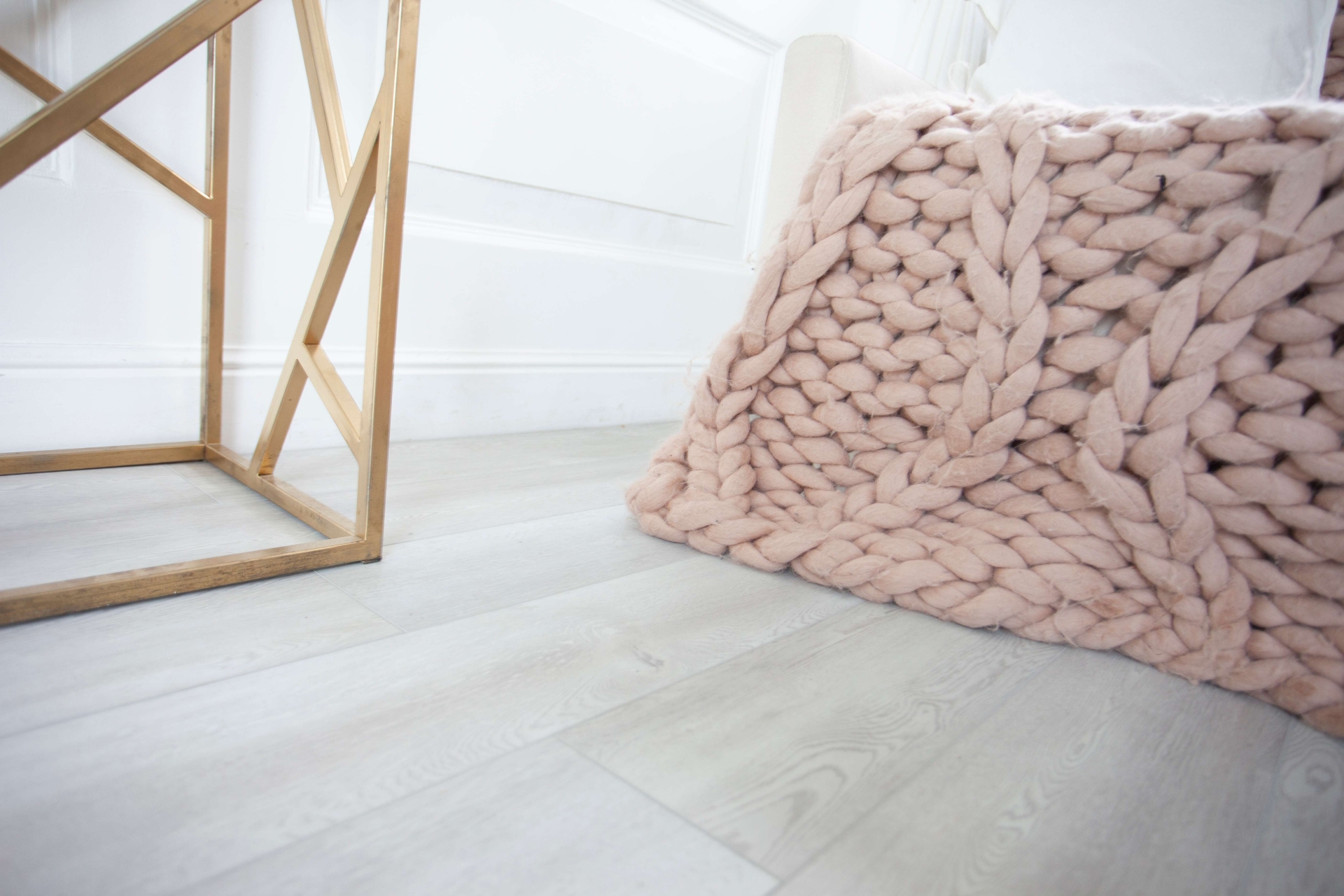 SPC ламинат «Damy Floor» Дуб Зимний (1220*180*4 мм) — купить в Лесном