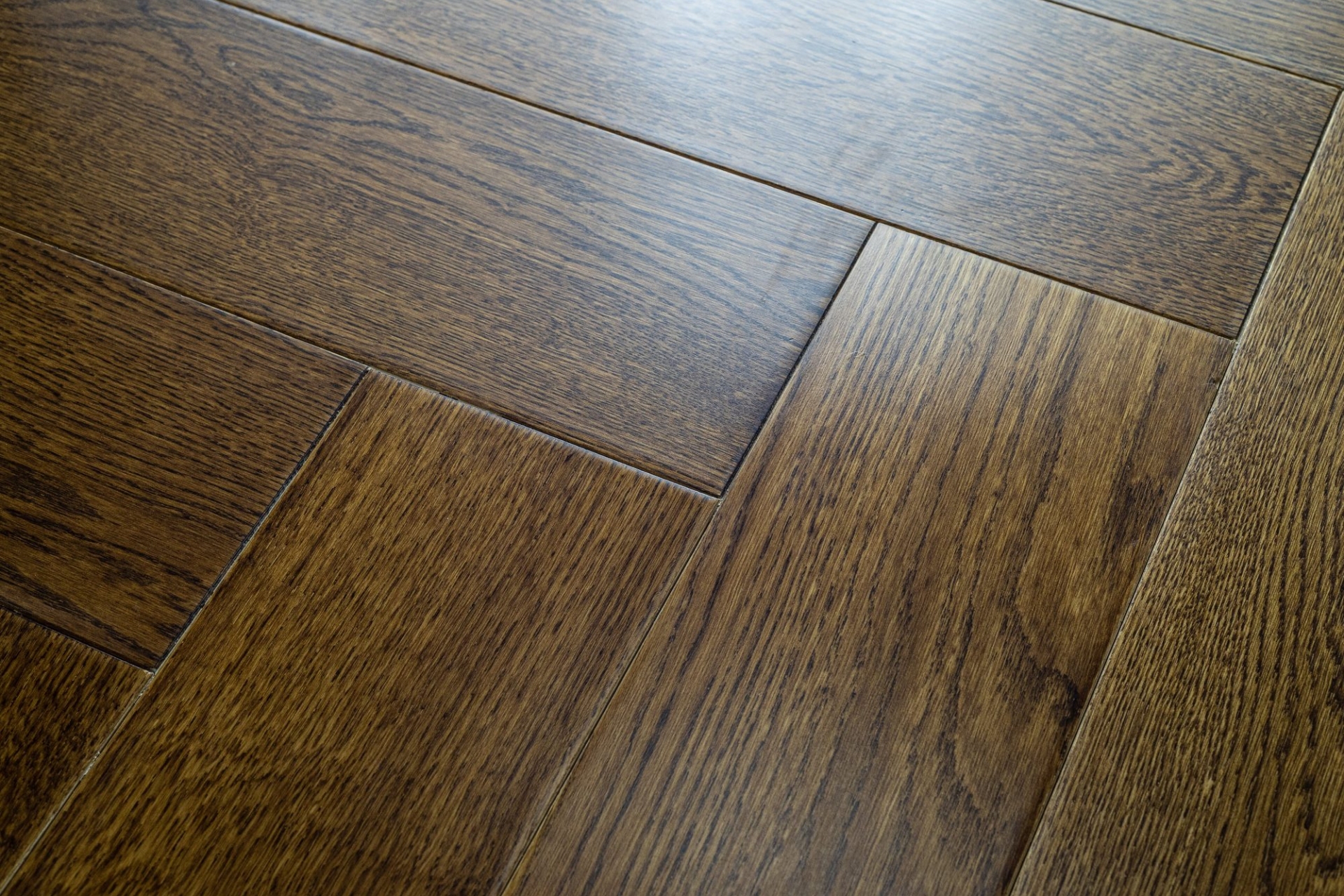 Инженерный паркет «Damy Floor» Ореховый (укладка елочкой) — купить в Лесном