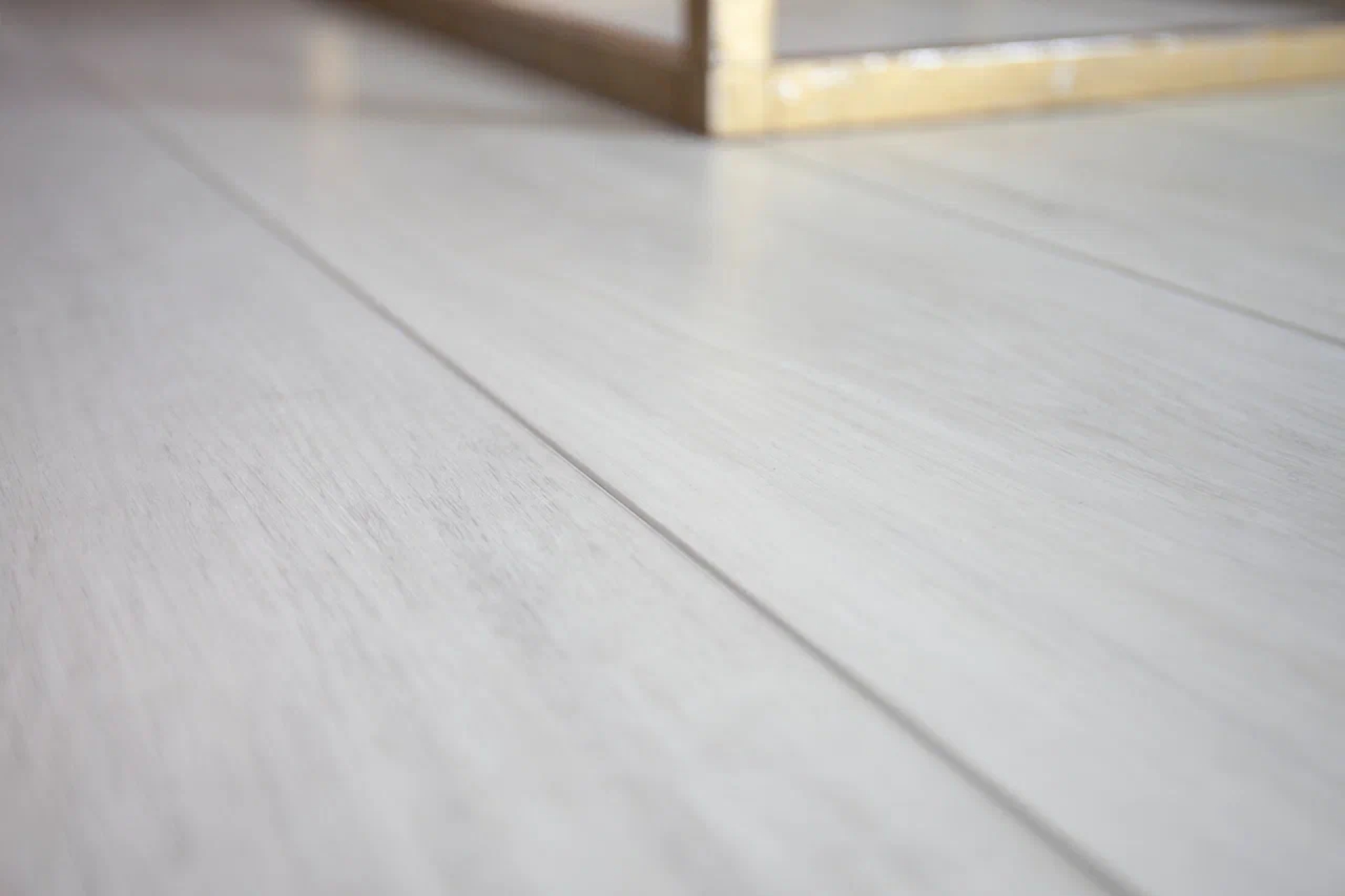 SPC ламинат «Damy Floor» Дуб Альпийский (1220*180*4 мм) — купить в Лесном