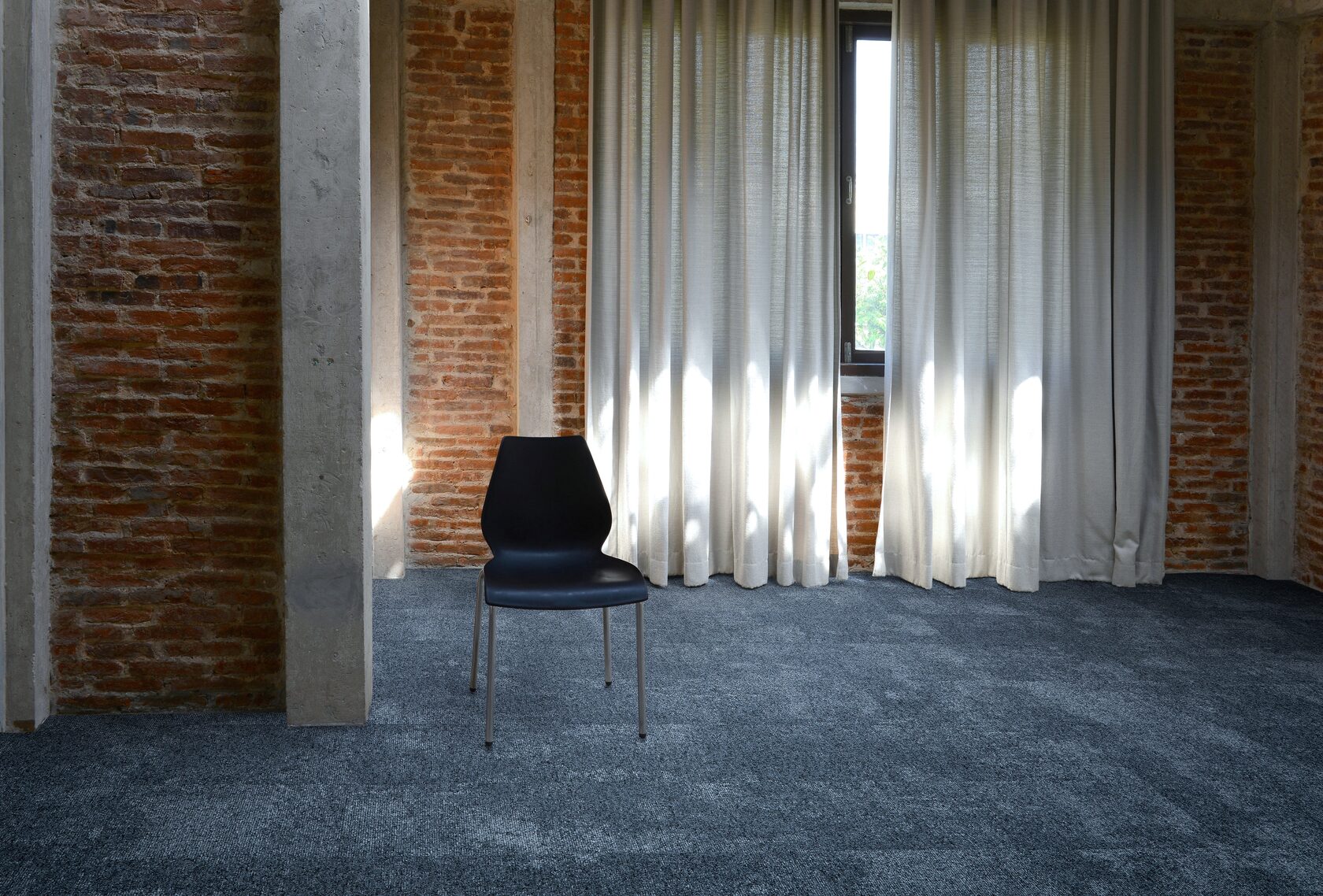 Ковровая плитка "Bonkeel" Sensei Blue (500*500*6,5 мм) — купить в Лесном